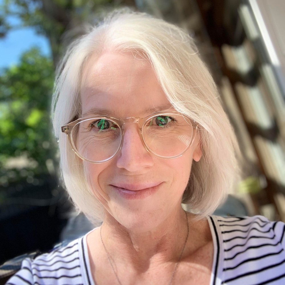 Meet your Posher, Linda
